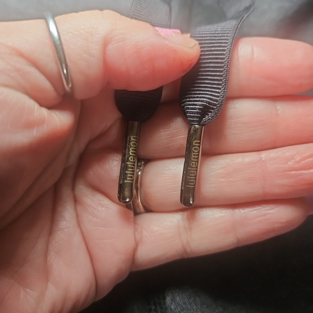 Lululemon Women’s Gray Jogger Sweatpants Soft Lounge Athletic Everyday Wear S - Picture 8 of 11